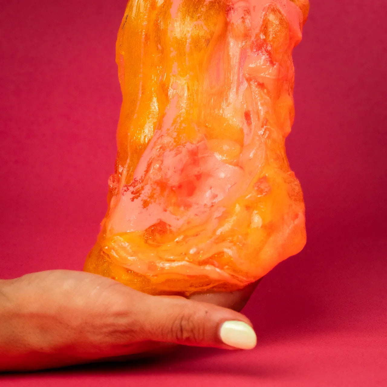 Sugar Bears by Gooru Slime: candy-inspired crackable slime with a hidden gummy bear inside. Handmade in the UAE.